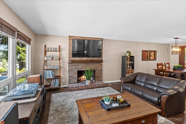 30718 5th Place S, Federal Way, WA 98003
