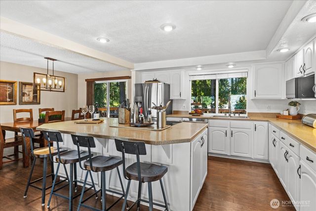 30718 5th Place S, Federal Way, WA 98003