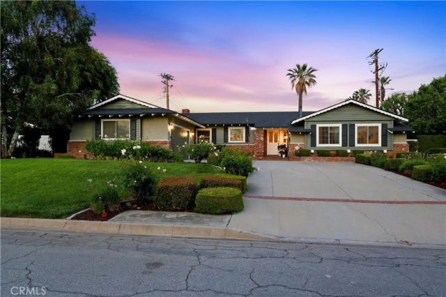 252 S Hacienda, Glendora, CA 91741