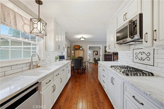 252 S Hacienda, Glendora, CA 91741