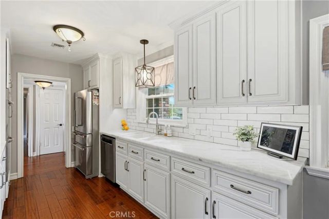 252 S Hacienda, Glendora, CA 91741