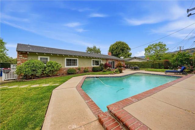 252 S Hacienda, Glendora, CA 91741