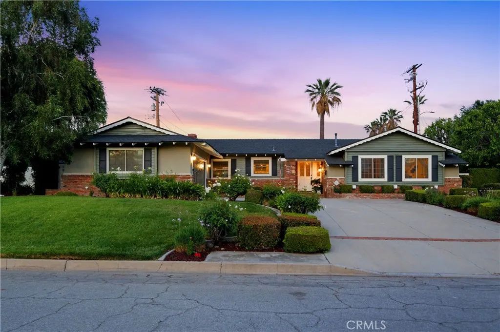 252 S Hacienda, Glendora, CA 91741