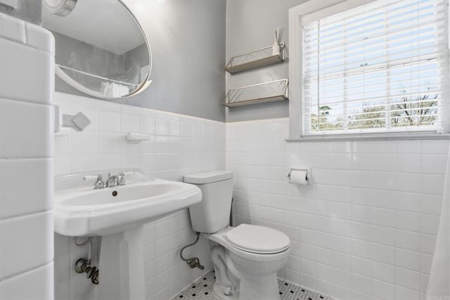 1910 N Hughes Street, Little Rock, AR 72207