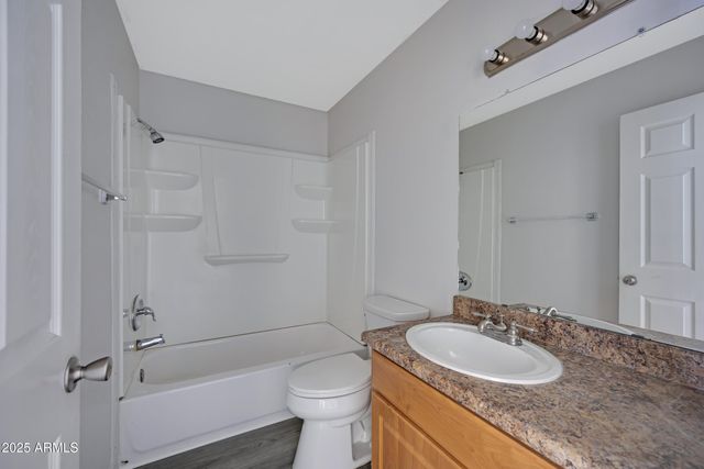 3810 N MARYVALE Parkway 2067, Phoenix, AZ 85031