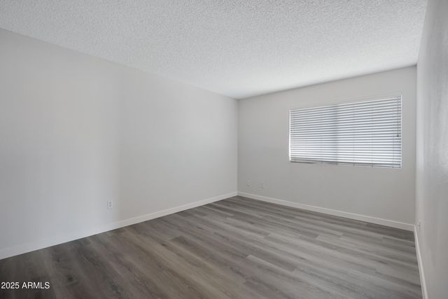 3810 N MARYVALE Parkway 2067, Phoenix, AZ 85031