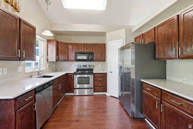 4873 S 4150 W, Roy, UT 84067