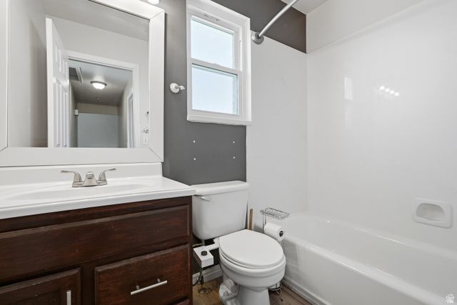 4873 S 4150 W, Roy, UT 84067