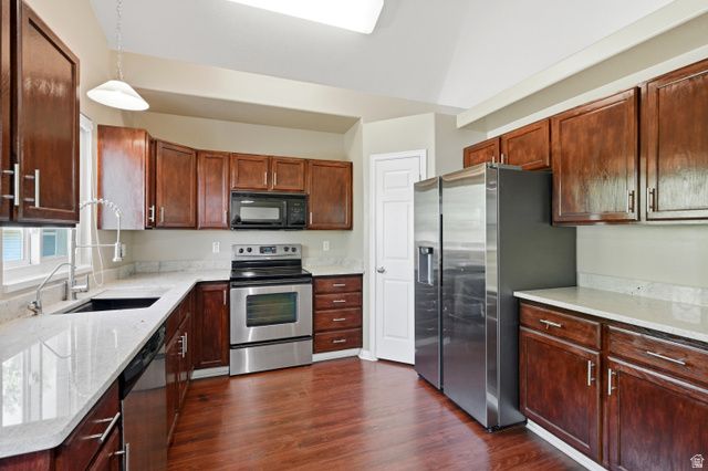 4873 S 4150 W, Roy, UT 84067
