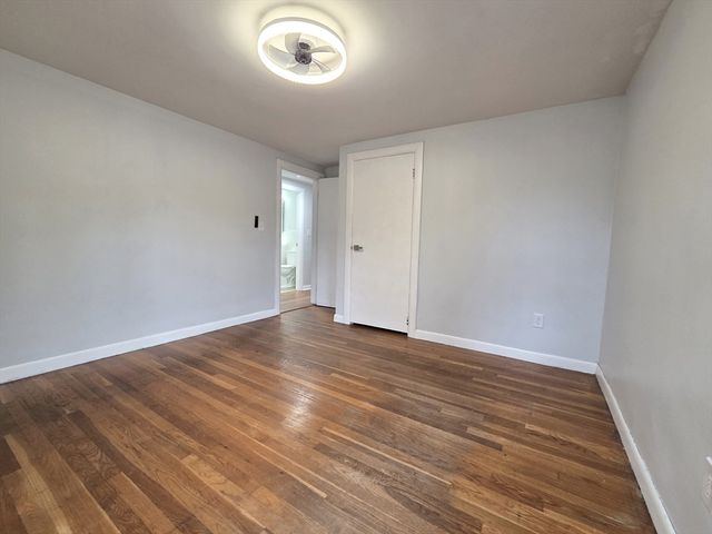 90 Pleasant St, Bellingham, MA 02019