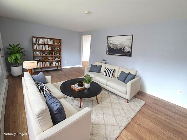 90 Pleasant St, Bellingham, MA 02019