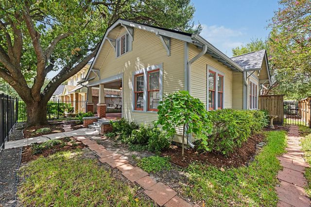 4035 Michaux Street, Houston, TX 77009
