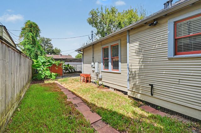 4035 Michaux Street, Houston, TX 77009