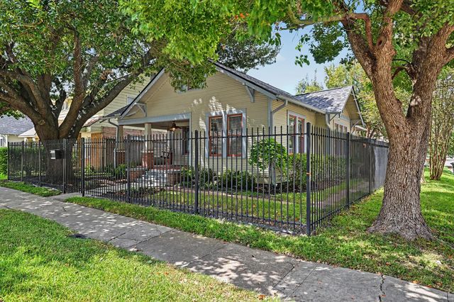 4035 Michaux Street, Houston, TX 77009