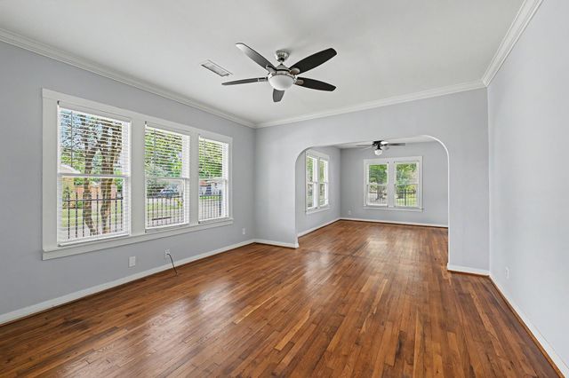 4035 Michaux Street, Houston, TX 77009