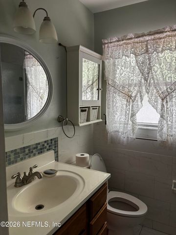 6929 ROLLO Road, Jacksonville, FL 32205