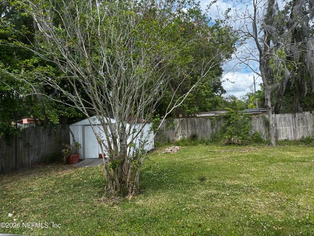 6929 ROLLO Road, Jacksonville, FL 32205