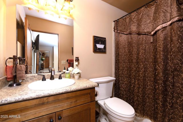 7801 E DAVENPORT Drive, Scottsdale, AZ 85260