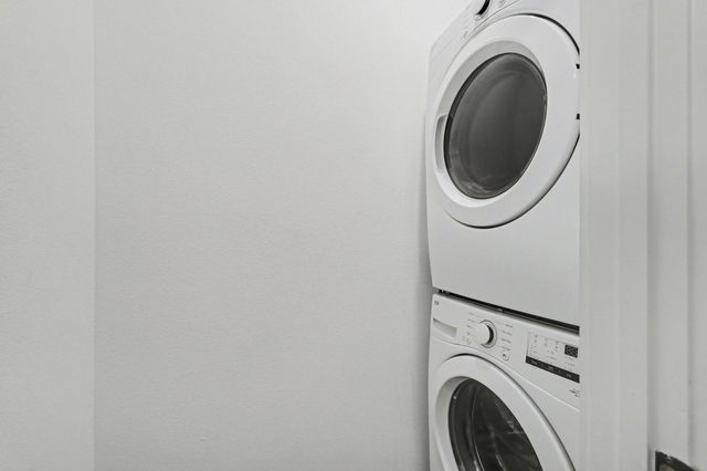 203 Danna Lane, Houston, TX 77009