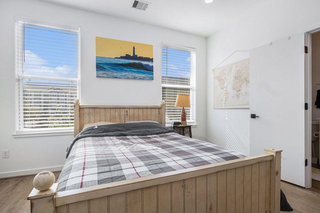 203 Danna Lane, Houston, TX 77009