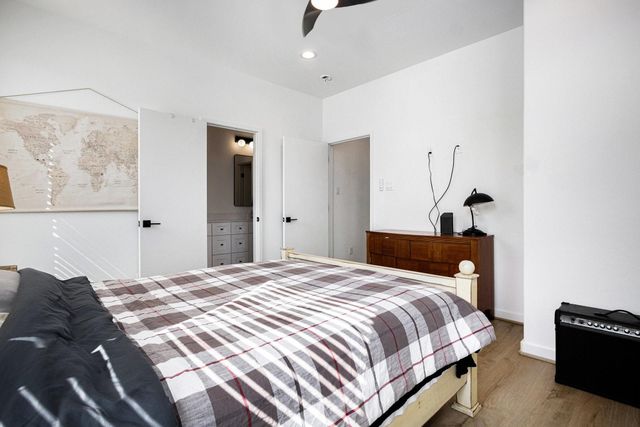 203 Danna Lane, Houston, TX 77009