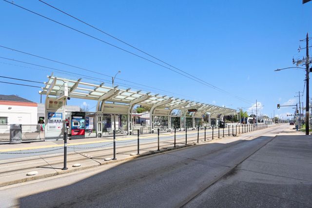 203 Danna Lane, Houston, TX 77009