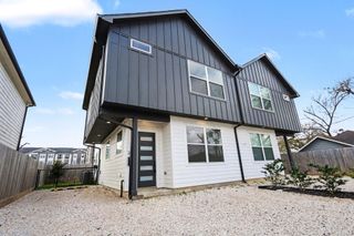 203 Danna Lane, Houston, TX 77009