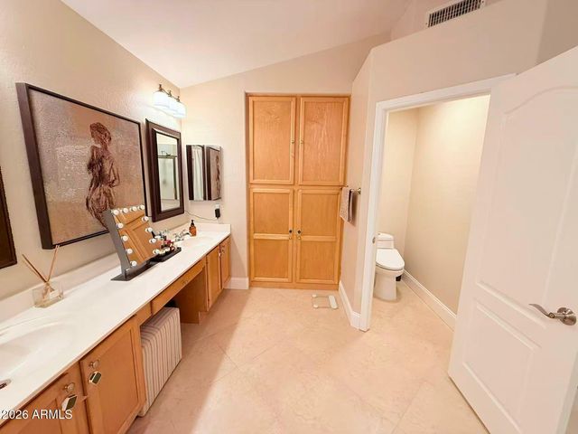 670 W Oriole Way, Chandler, AZ 85286