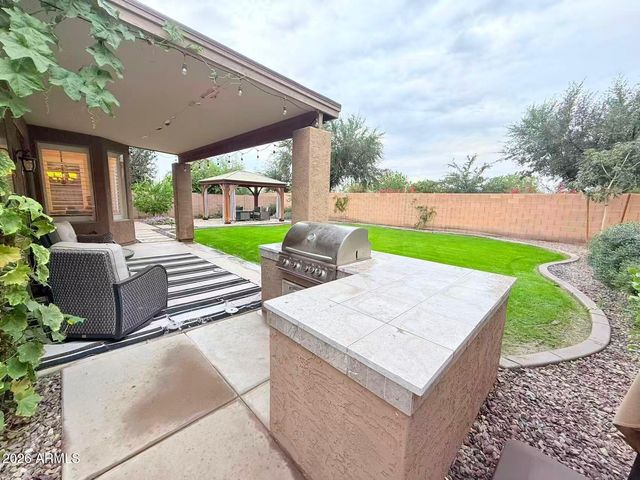 670 W Oriole Way, Chandler, AZ 85286