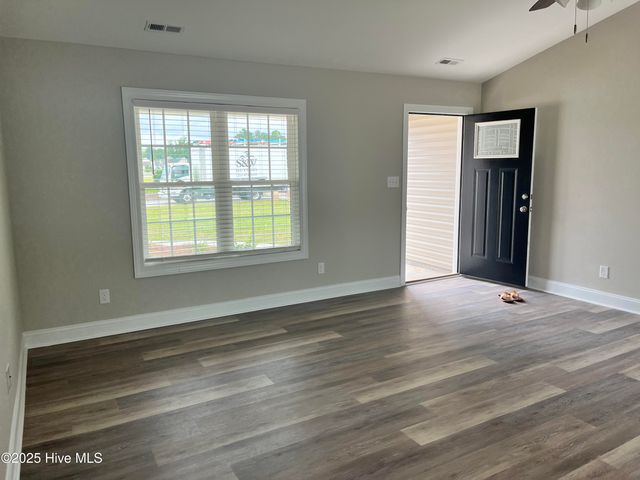 454 Crump Farm Road, New Bern, NC 28562