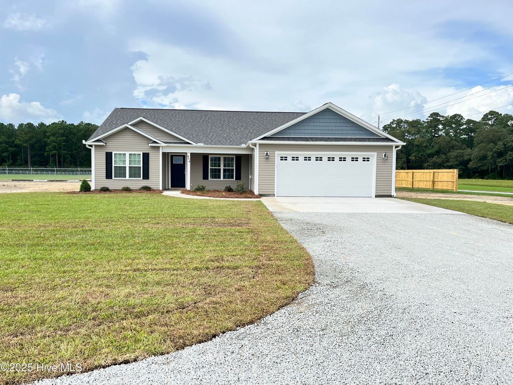 454 Crump Farm Road, New Bern, NC 28562
