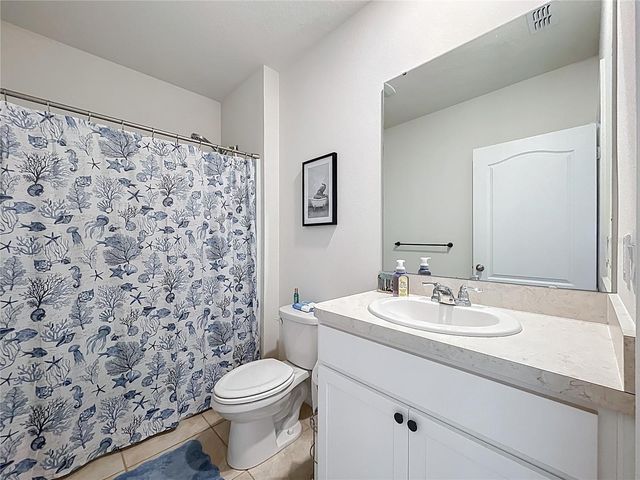 2928 CANARY LANE, Tavares, FL 32778