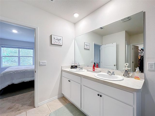 2928 CANARY LANE, Tavares, FL 32778