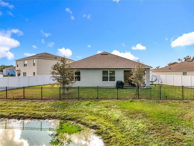 2928 CANARY LANE, Tavares, FL 32778