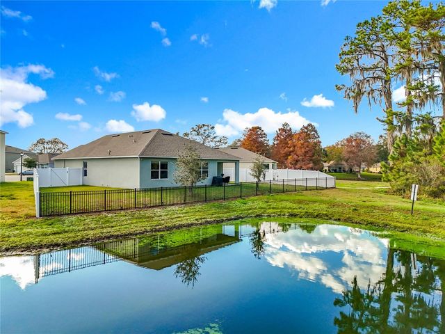 2928 CANARY LANE, Tavares, FL 32778