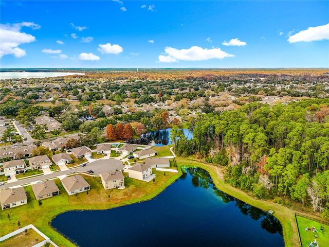 2928 CANARY LANE, Tavares, FL 32778