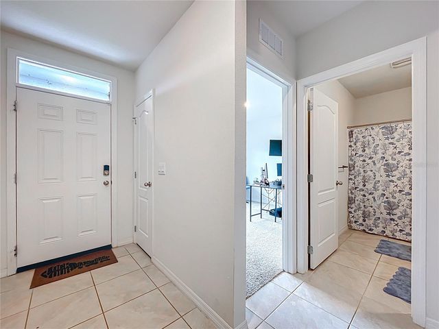 2928 CANARY LANE, Tavares, FL 32778