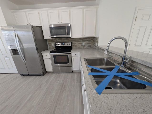2203 CHATHAM PLACE DRIVE, Orlando, FL 32824