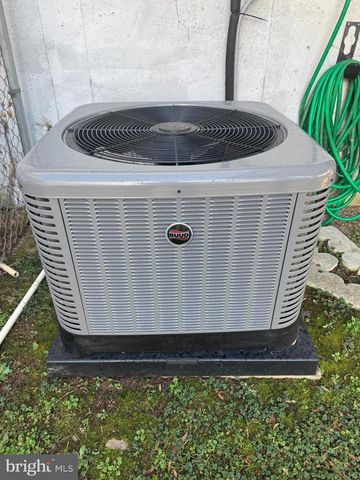 6703 CENTRAL HILLS TER, Landover, MD 20785