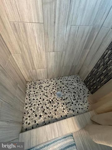 6703 CENTRAL HILLS TER, Landover, MD 20785