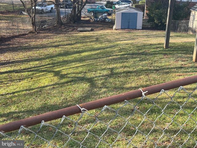 6703 CENTRAL HILLS TER, Landover, MD 20785