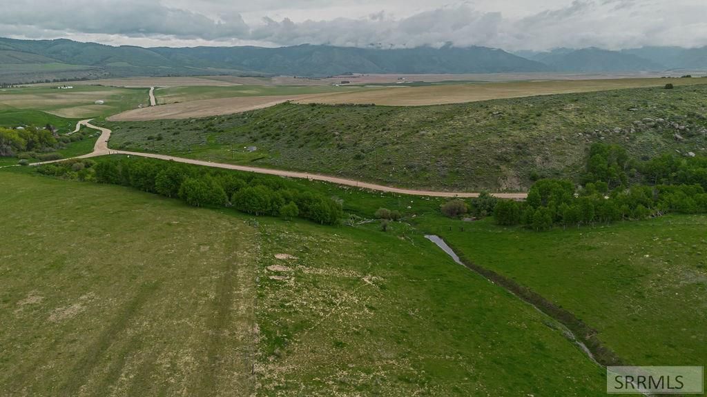 Image 10 of property listing at 5 Moss Avery Road, Ririe, ID 83443