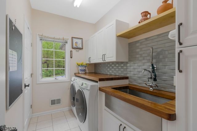 5 White Buck Run, Warren Twp., NJ 07059