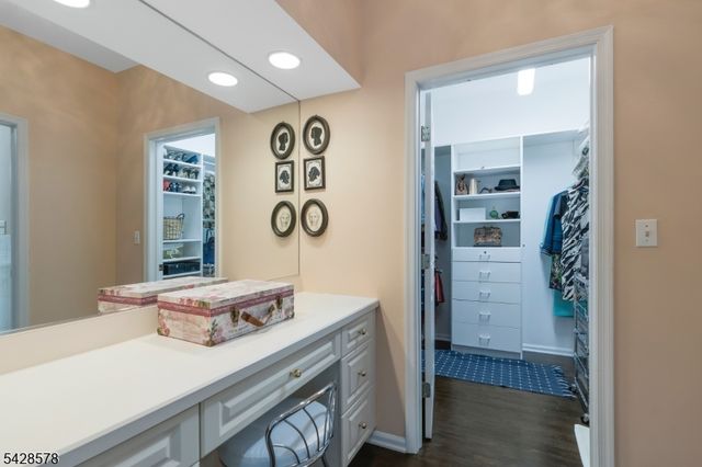 5 White Buck Run, Warren Twp., NJ 07059