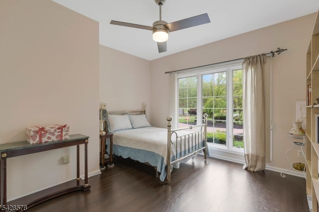 5 White Buck Run, Warren Twp., NJ 07059