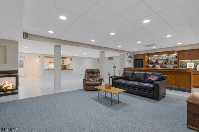 5 White Buck Run, Warren Twp., NJ 07059