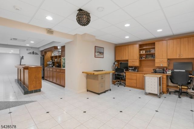 5 White Buck Run, Warren Twp., NJ 07059