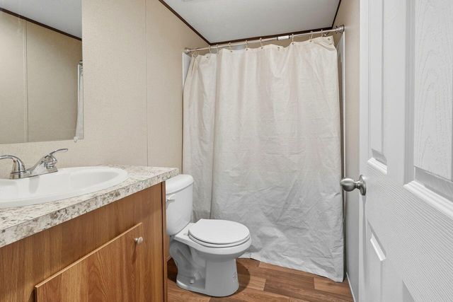 170 Cowslip Court, Defuniak Springs, FL 32433