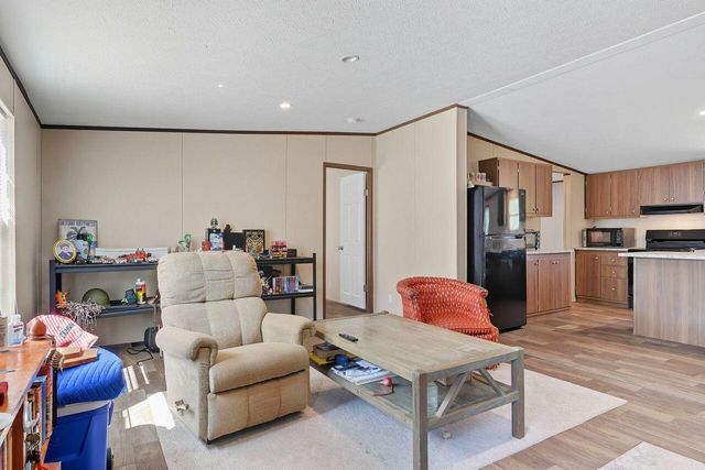 170 Cowslip Court, Defuniak Springs, FL 32433