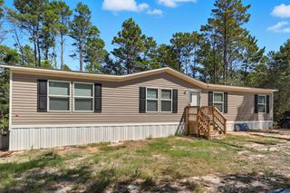 170 Cowslip Court, Defuniak Springs, FL 32433